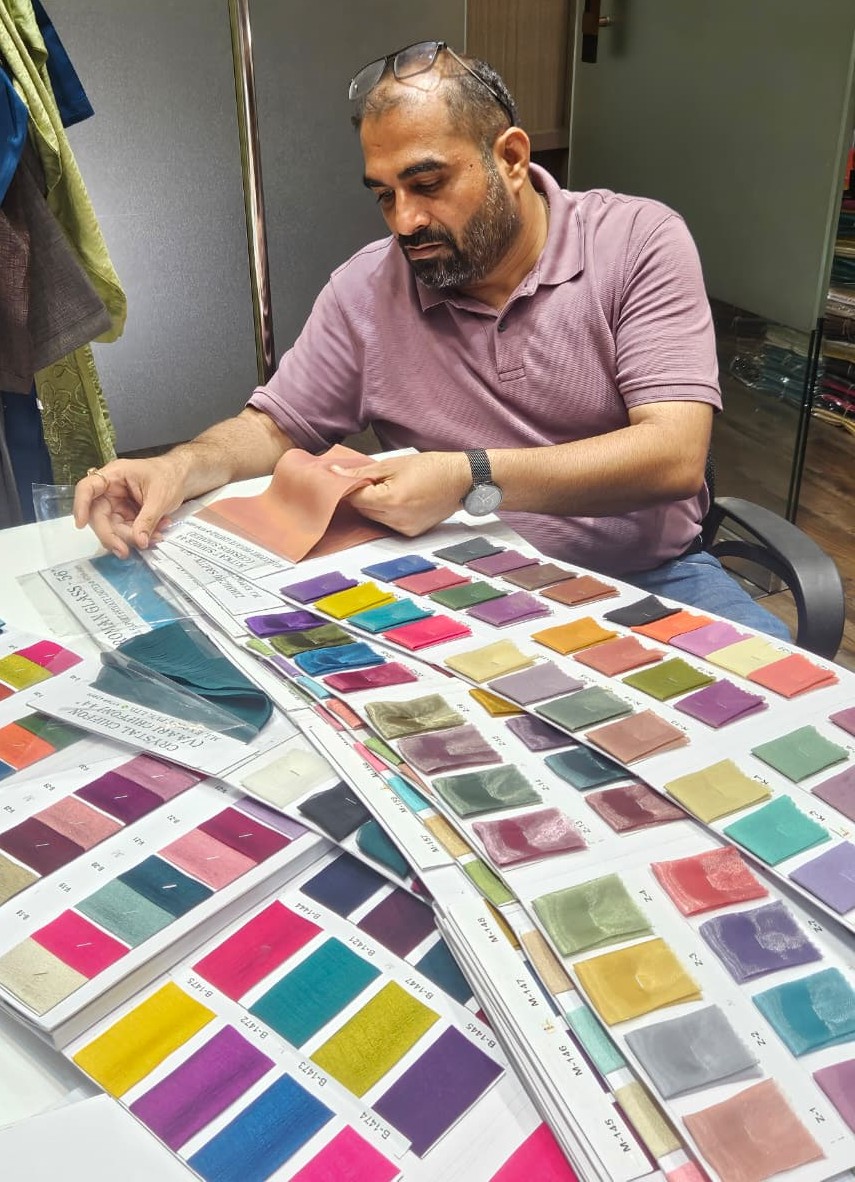 Fabric selection placeholder